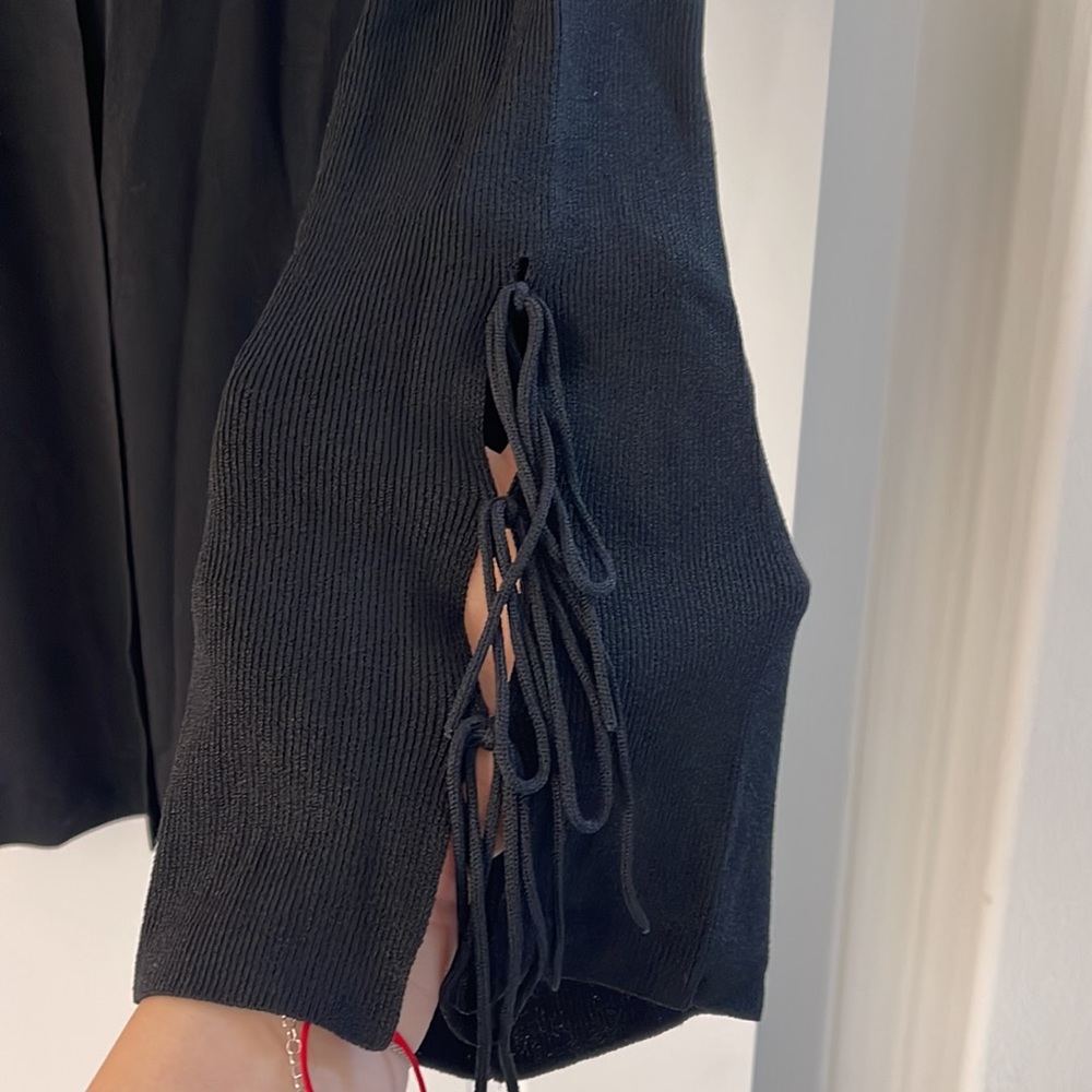 Beautiful Cardigan! - Picture 2 of 4